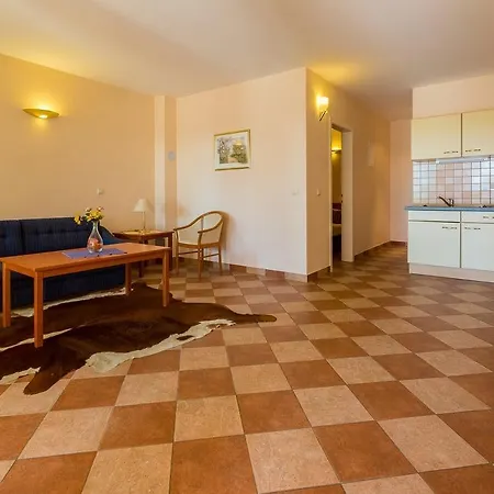 Roza Ap1 Apartment *