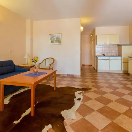 Roza Ap1 Apartment *